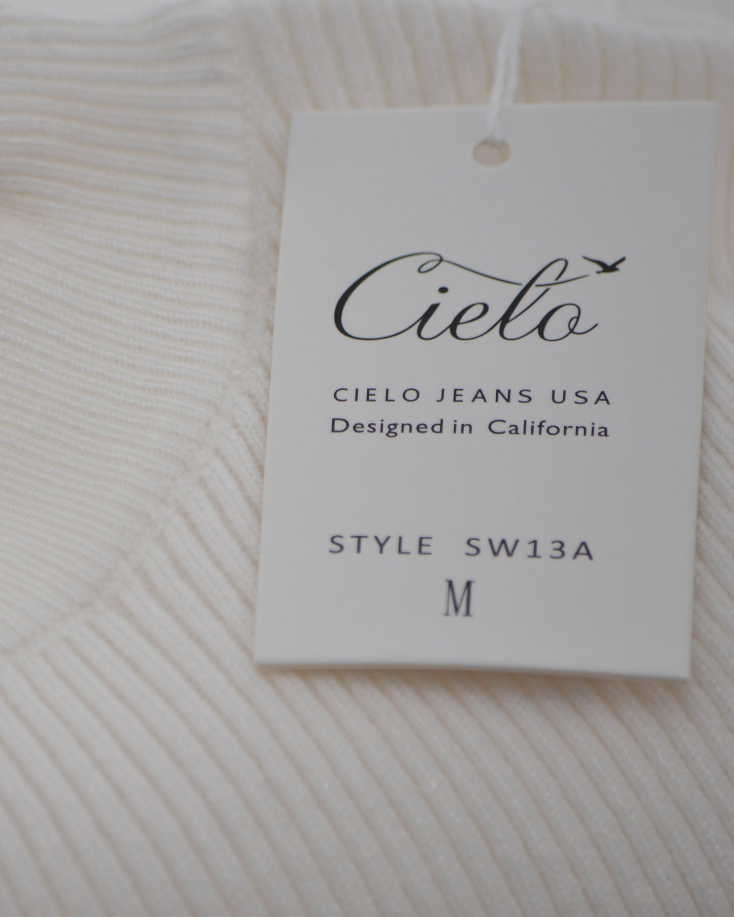 Cielo Women's Ribbed Mock Neck Pullover