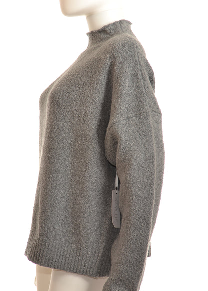 Stylus Gray Sweater - L