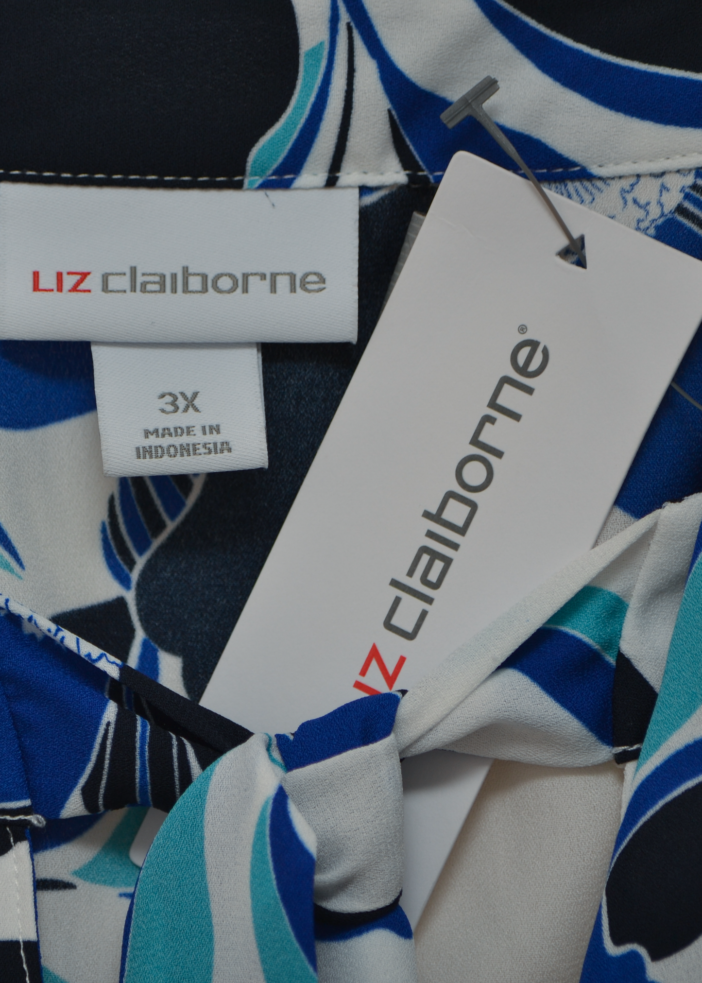 Liz Claiborne Blue Floral Blouse
